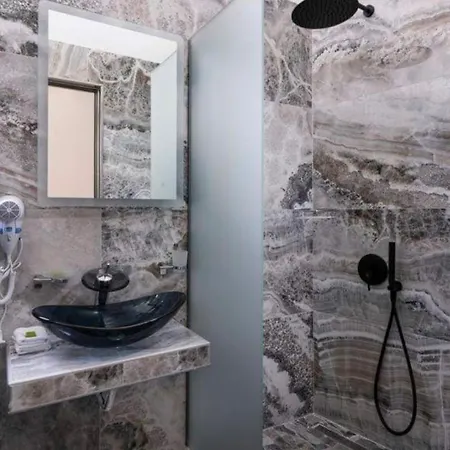 Lena Thassos Aparthotel 3*